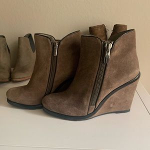 SOLD Vince Camuto Booties